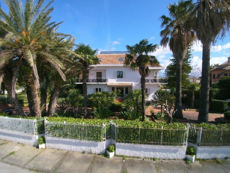 Image for Italian Real Estate of the De Medici Family