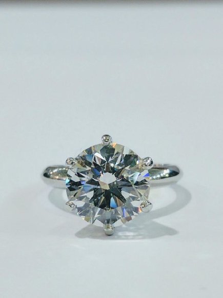 Image for Socialite, Celebrity & Model's Estate Auction