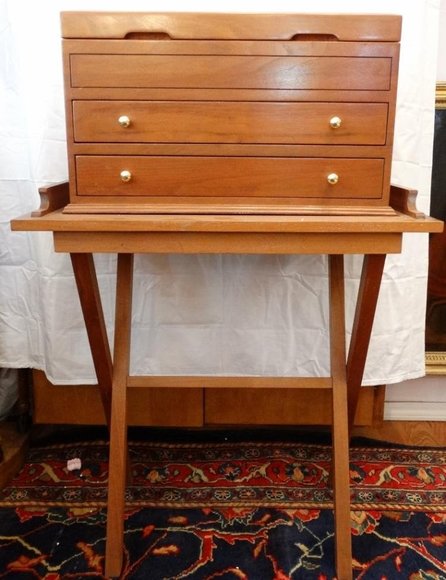 Image for Fine Estate Antiques, Jewelry, & Art Auction