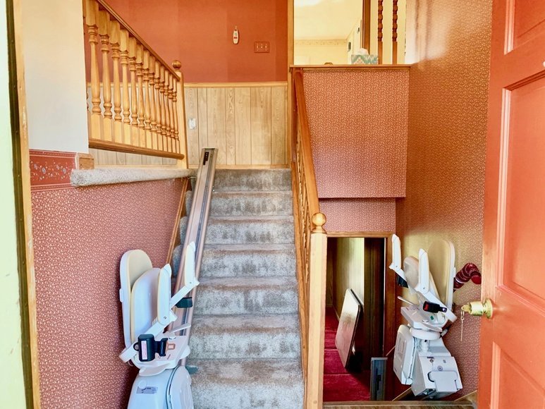 Image for Well Maintained 4 BR/3 BA Home in Highly Desirable Northwest Leesburg, VA