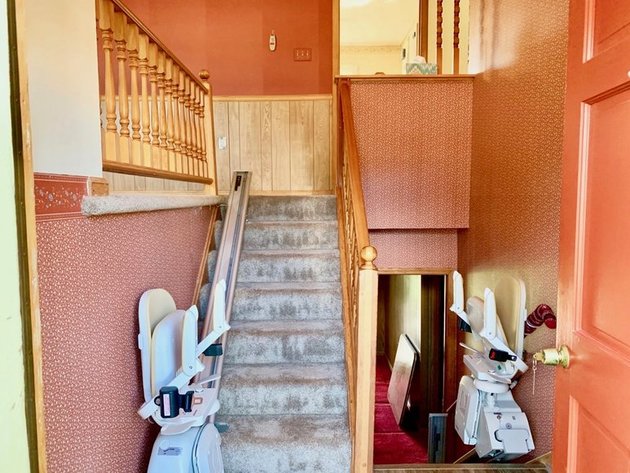 Image for Well Maintained 4 BR/3 BA Home in Highly Desirable Northwest Leesburg, VA