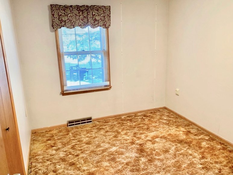 Image for Well Maintained 4 BR/3 BA Home in Highly Desirable Northwest Leesburg, VA