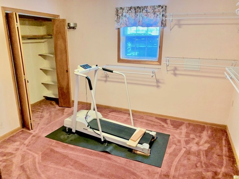 Image for Well Maintained 4 BR/3 BA Home in Highly Desirable Northwest Leesburg, VA