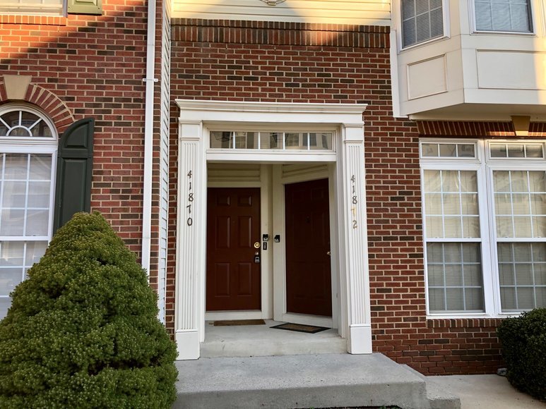 Image for 3 BR/2.5 BA Townhome Style Condo in Kirkpatrick Farms--Loudoun County, VA