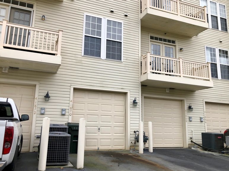 Image for 3 BR/2.5 BA Townhome Style Condo in Kirkpatrick Farms--Loudoun County, VA