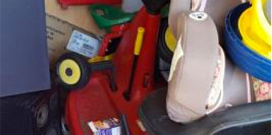 (1) 10X20 Storage Unit