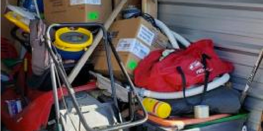 (1) 10X20 Storage Unit