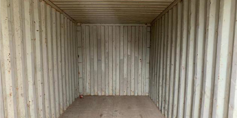 (2) 20' Sea Containers