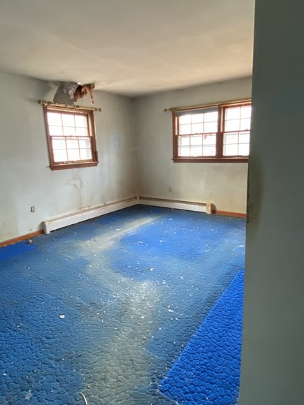 Image for 3 BR/1 BA Brick Ranch Style Home on 1/2 Acre Corner Lot in Madison County, VA--SELLS to the HIGHEST BIDDER!!  ONLINE ONLY BIDDING!!