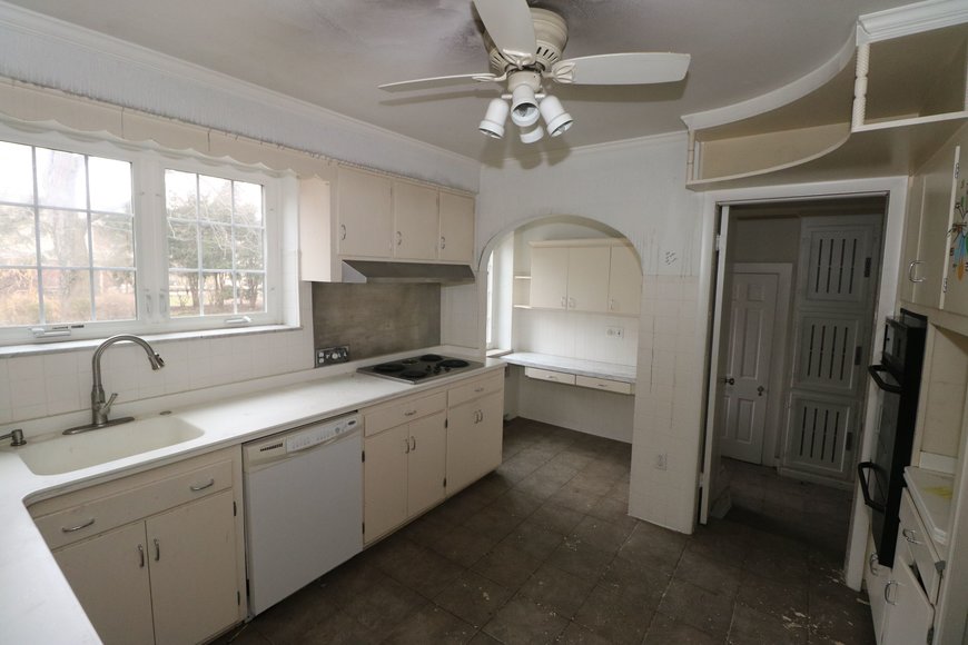 Image for ABSOLUTE AUCTION! - 2653 Barrington Drive