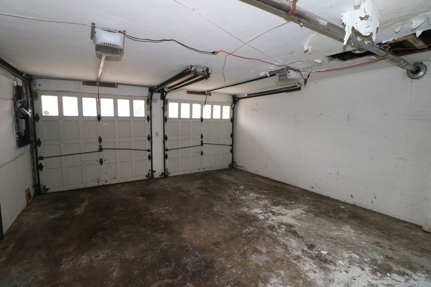 Image for ABSOLUTE AUCTION! - 2653 Barrington Drive