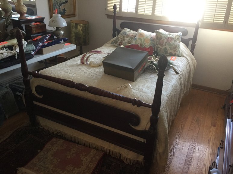 Image for Furniture, Collectibles, Household-3320 Capri Ct