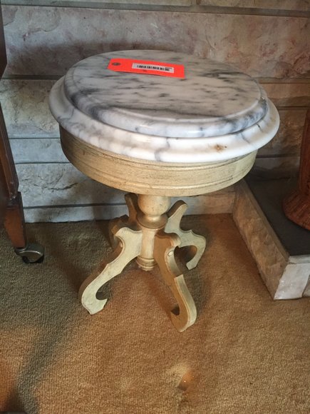 Image for Furniture, Collectibles, Household-3320 Capri Ct