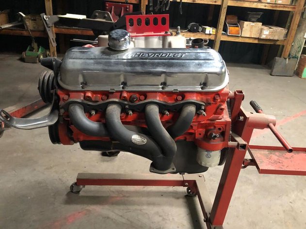 Image for AUCTION - 427 Chevy Big Block