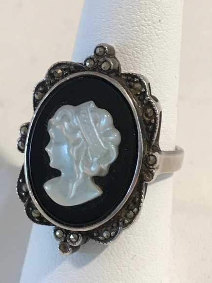 Image for Online Estate Jewelry Auction - Giddings, TX