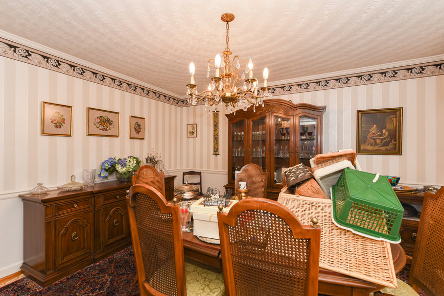 Image for Estate Auction - 3221 Pineridge Drive - Click Here for Details