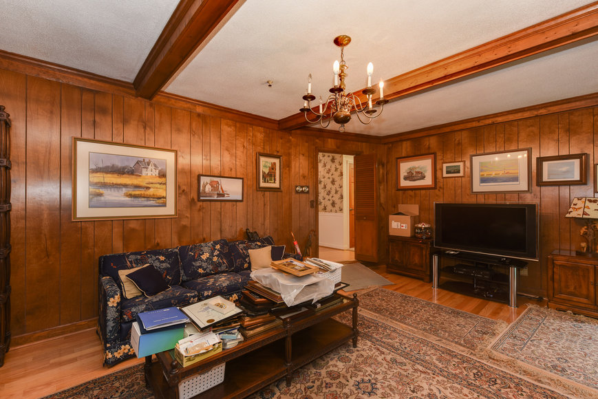 Image for Estate Auction - 3221 Pineridge Drive - Click Here for Details