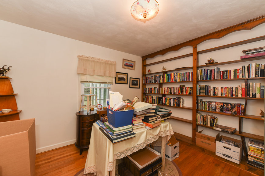 Image for Estate Auction - 3221 Pineridge Drive - Click Here for Details