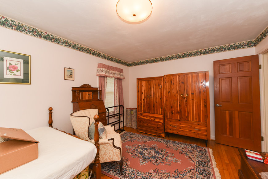 Image for Estate Auction - 3221 Pineridge Drive - Click Here for Details