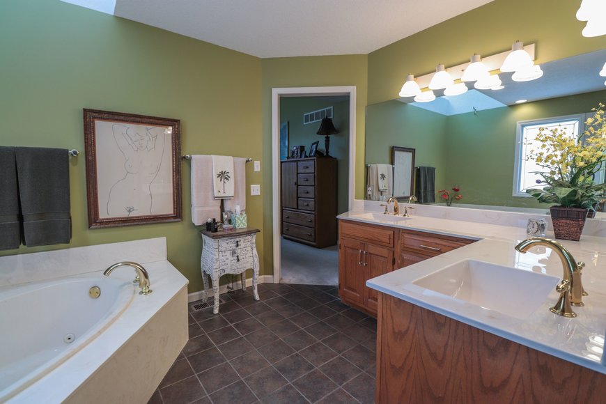 Image for MINIMUM BID AUCTION! $199,000 - 309 Forest Glen Place