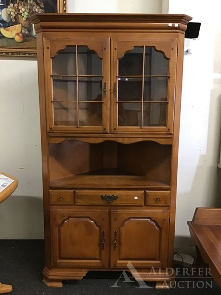 Image for Online Gallery - Furniture, Rugs, and Decor | April 1, 2020 at 6:00 PM