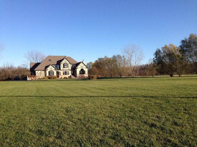 Image for Executive Park Avenue Tudor Auction, Neenah WI