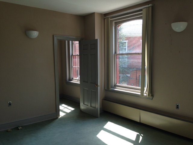 Image for Office or Retail Available for Lease - 7,504 Square Feet