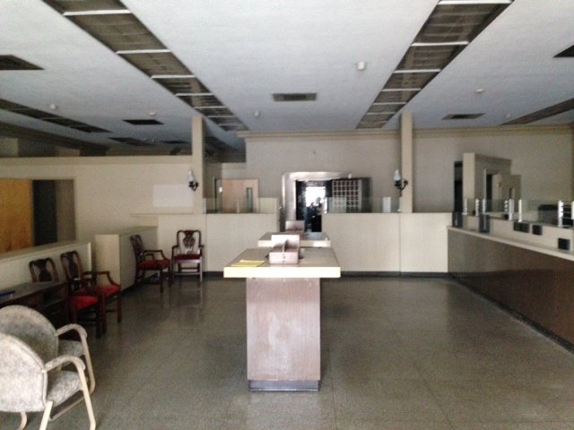 Image for Office or Retail Available for Lease - 7,504 Square Feet