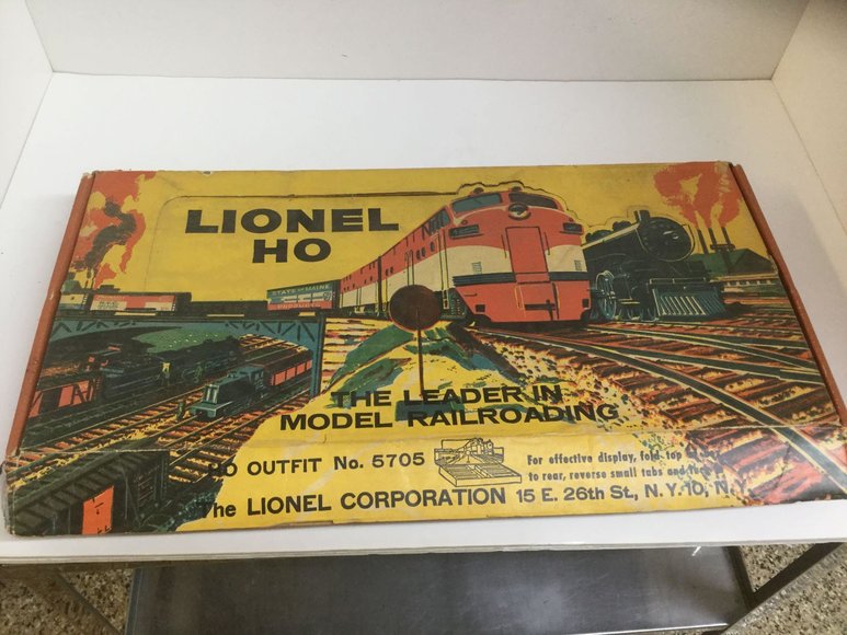 Image for Volvo, Furniture, Collectibles, Household-Main office front half