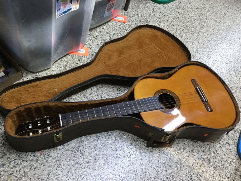 Image for Volvo, Furniture, Collectibles, Household-Main office front half