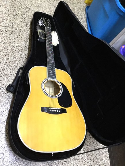 Image for Volvo, Furniture, Collectibles, Household-Main office front half