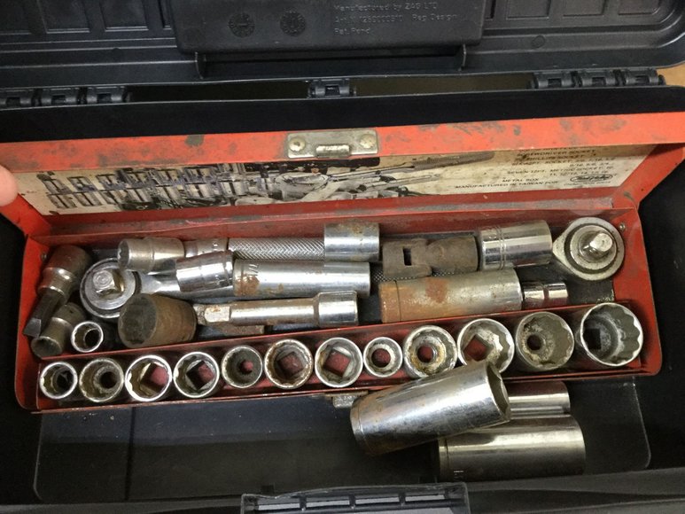 Image for Volvo, Furniture, Collectibles, Household-Main office front half