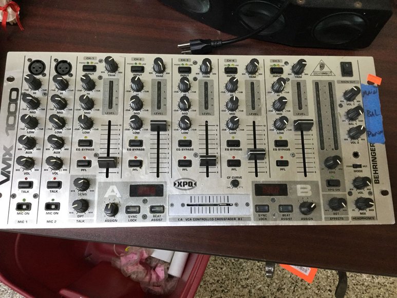 Image for Volvo, Furniture, Collectibles, Household-Main office front half