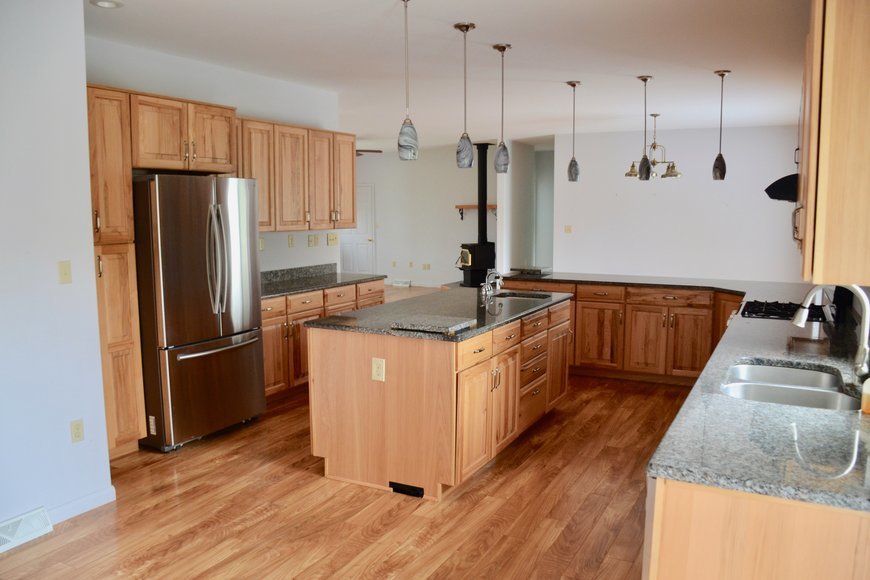 Image for Immaculate 3 BR/2 BA Home on .97 +/- Acre Lot in The Bluewater Lake Anna Development--ONLINE ONLY BIDDING!!