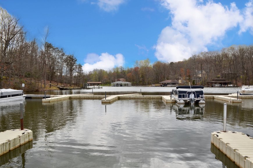 Image for Immaculate 3 BR/2 BA Home on .97 +/- Acre Lot in The Bluewater Lake Anna Development--ONLINE ONLY BIDDING!!