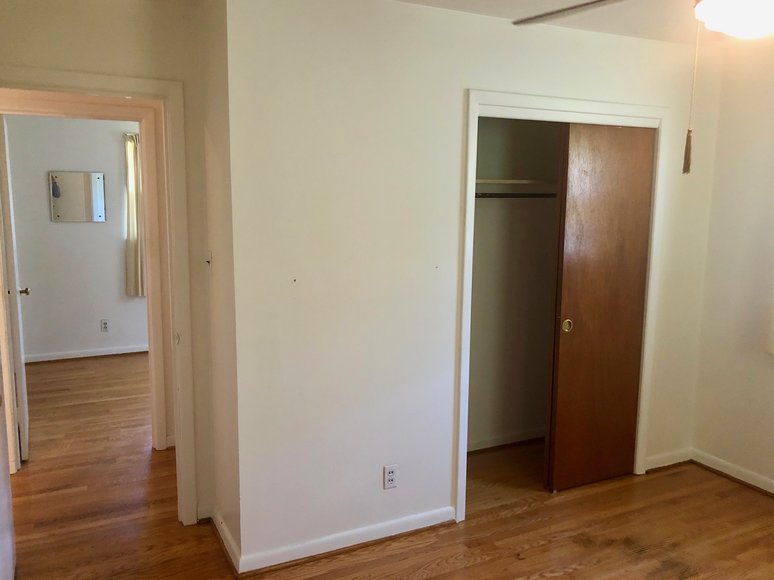 Image for 2 BR/1 BA Brick Home Located Only Minutes from Liberty University & University of Lynchburg--ONLINE ONLY BIDDING!!