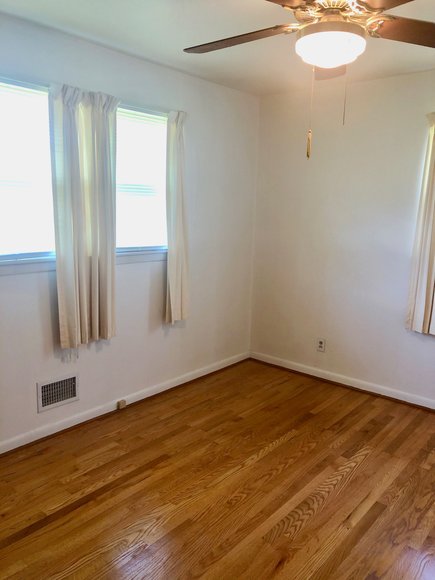 Image for 2 BR/1 BA Brick Home Located Only Minutes from Liberty University & University of Lynchburg--ONLINE ONLY BIDDING!!