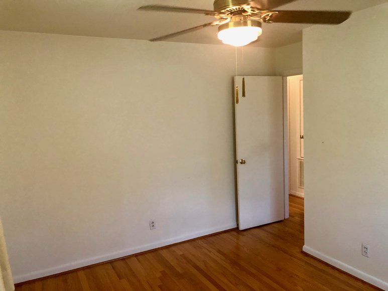 Image for 2 BR/1 BA Brick Home Located Only Minutes from Liberty University & University of Lynchburg--ONLINE ONLY BIDDING!!