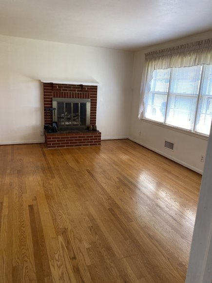 Image for 2 BR/1 BA Brick Home Located Only Minutes from Liberty University & University of Lynchburg--ONLINE ONLY BIDDING!!