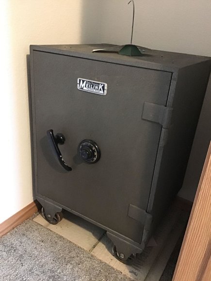 Image for Alewel On-Line Estate Auction