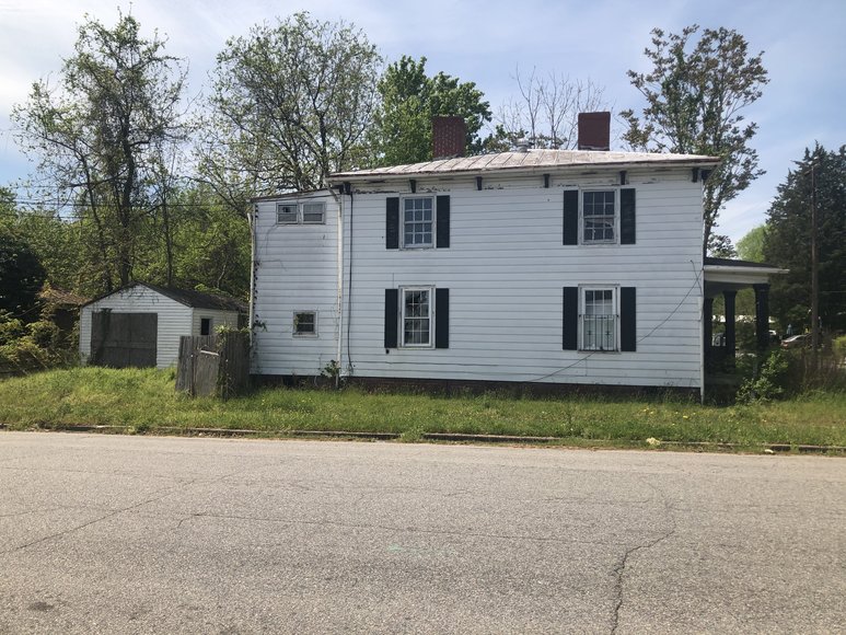 Image for 3 BR / 2 BA Single Family Home in Petersburg - Large Corner Lot @ Intersection of Wilcox St. & S. Dunlop St. - 904 Wilcox St, Petersburg VA 23803