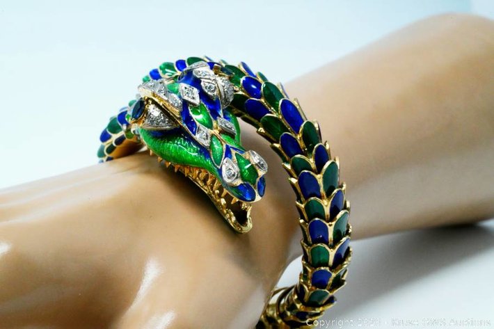 Image for Luxury Accessories, Timepieces & Jewelry