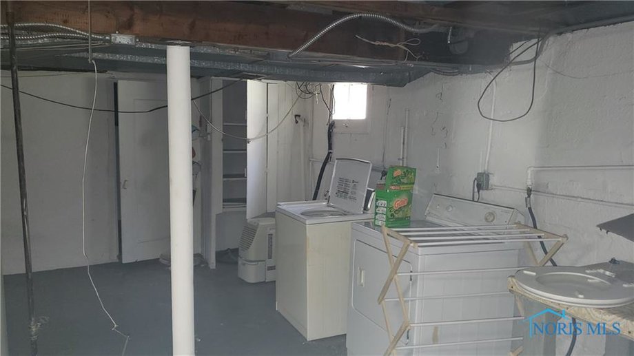 Image for MINIMUM BID AUCTION! $80,000 - 3043 121st Street