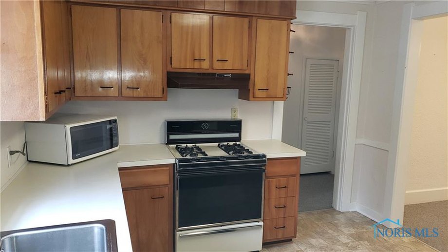 Image for MINIMUM BID AUCTION! $80,000 - 3043 121st Street