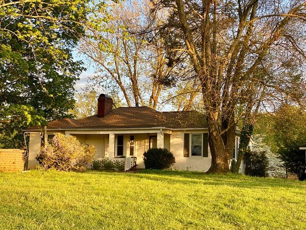 Image for 3 BR/2 BA Home & Garage Apartment on 2+ Acres in Orange Couny, VA--ONLINE ONLY BIDDING