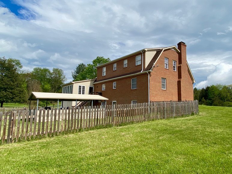 Image for 4 BR/4 BA Custom Home on 2.3 +/- Acres in Ivy Farms Only Minutes From UVA & Downtown Charlottesville--ONLINE ONLY BIDDING!!