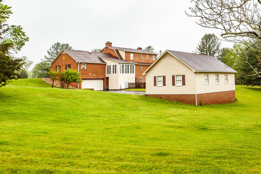 Image for 4 BR/4 BA Custom Home on 2.3 +/- Acres in Ivy Farms Only Minutes From UVA & Downtown Charlottesville--ONLINE ONLY BIDDING!!