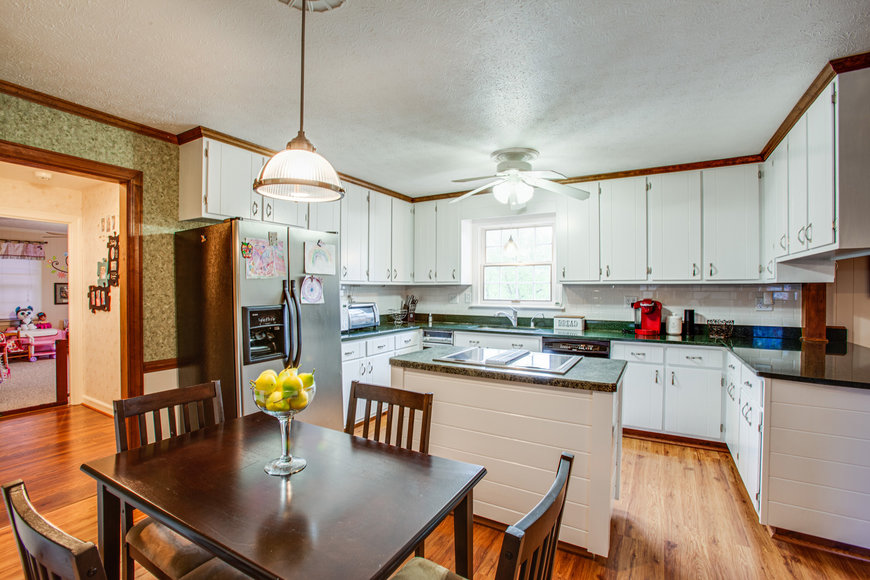 Image for 4 BR/4 BA Custom Home on 2.3 +/- Acres in Ivy Farms Only Minutes From UVA & Downtown Charlottesville--ONLINE ONLY BIDDING!!