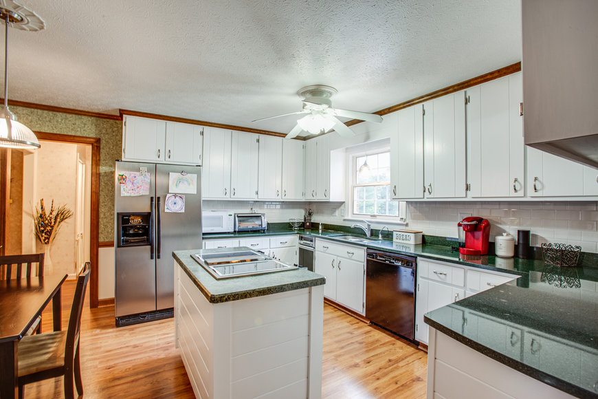 Image for 4 BR/4 BA Custom Home on 2.3 +/- Acres in Ivy Farms Only Minutes From UVA & Downtown Charlottesville--ONLINE ONLY BIDDING!!