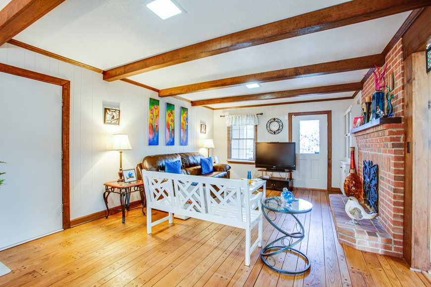 Image for 4 BR/4 BA Custom Home on 2.3 +/- Acres in Ivy Farms Only Minutes From UVA & Downtown Charlottesville--ONLINE ONLY BIDDING!!